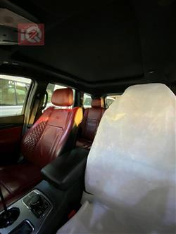 جیپ گراند شیرۆکی